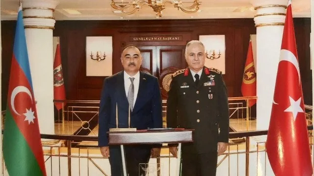 Azərbaycan səfiri Türkiyənin Baş Qərargah rəisi ilə görüşdü