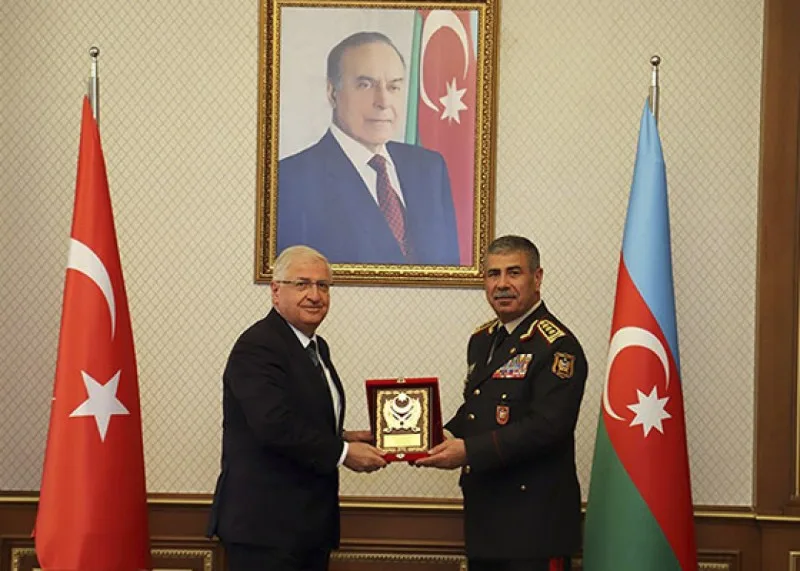 Müdafiə nazirlərinin görüşündə hərbi əməkdaşlıq müzakirə olundu - FOTOLAR