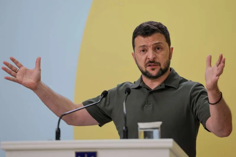 Zelenski Ukraynanın raket və mərmi istehsalına başladığını açıqladı