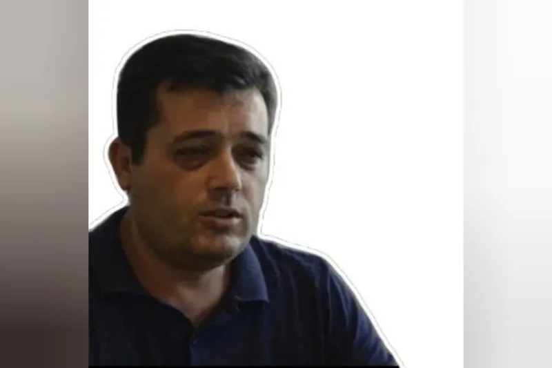 Araik Xankəndidən qaçmaq üçün yollar axtarır
