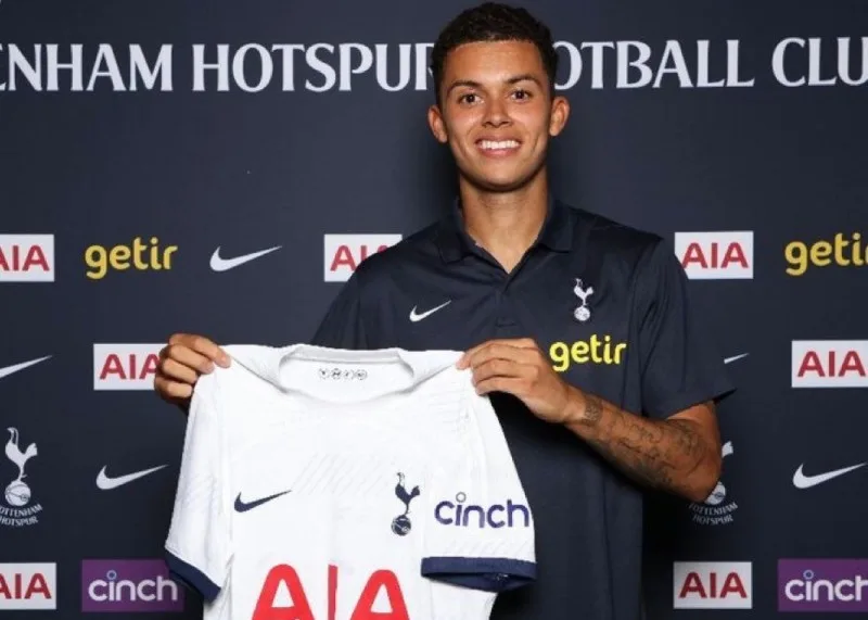 London klubundan növbəti transfer