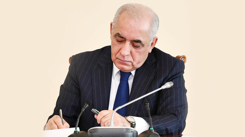 Əli Əsədov yeni QƏRAR İMZALADI