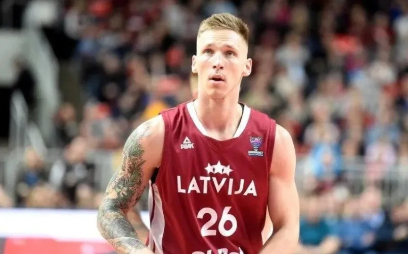 "Sabah" latviyalı basketbolçu ilə müqavilə imzaladı