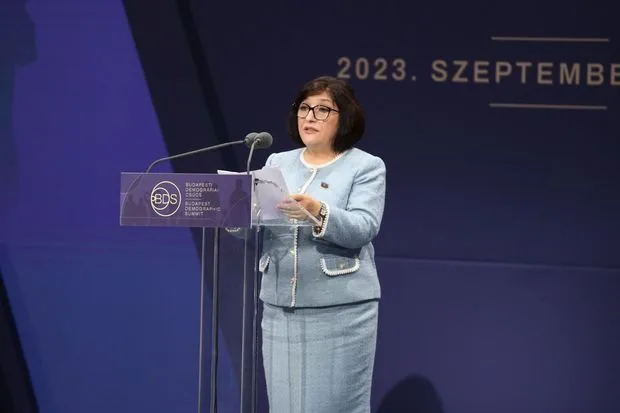 Sahibə Qafarova Budapeşt Demoqrafik Sammitində Xocalı soyqırımından danışdı