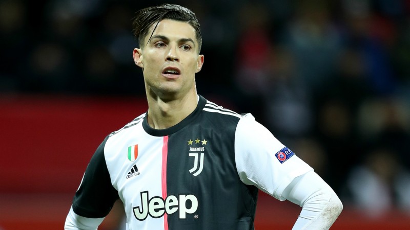 Ronaldo "Yuventus"u məhkəməyə verdi