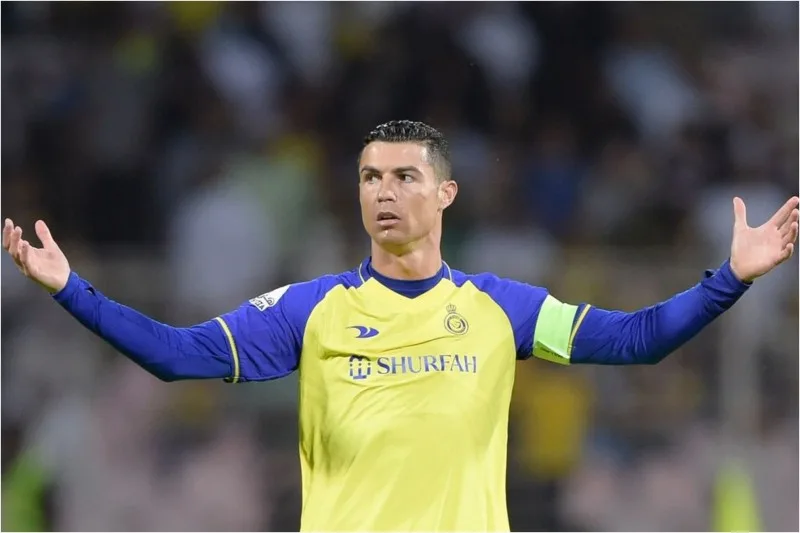 Ronaldo karyerasını nə vaxt bitirəcəyini AÇIQLADI