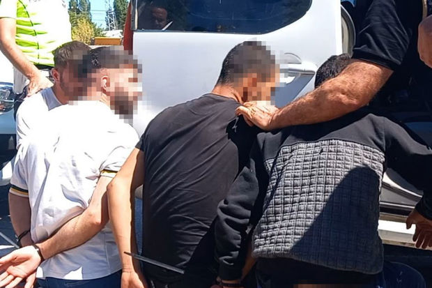 Türkiyə polisindən ƏMƏLİYYAT: 40-dan çox qanunsuz miqrant həbs edildi