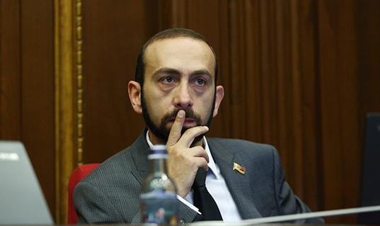 İcmadan Mirzoyana CAVAB