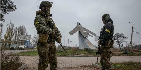 Ukrayna rusların əsas logistik xəttini kəsir