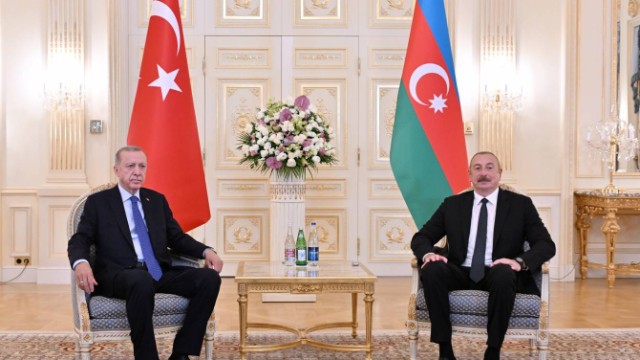 Ərdoğanın şərəfinə rəsmi nahar verildi