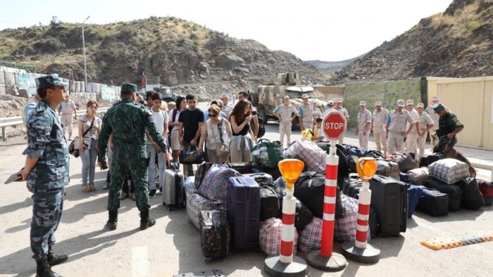 Qarabağı tərk edən ermənilərin sayı 78 mini ötdü - YENİLƏNİB