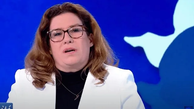 Fransanın dövlət katibi istefa verdi