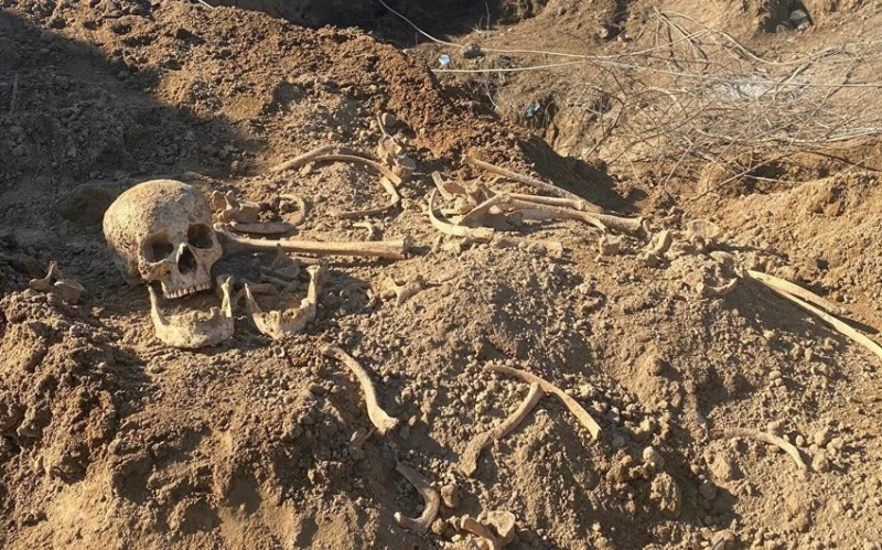 Azad edilmiş yerlərdən 500 nəfərin qalığı tapıldı