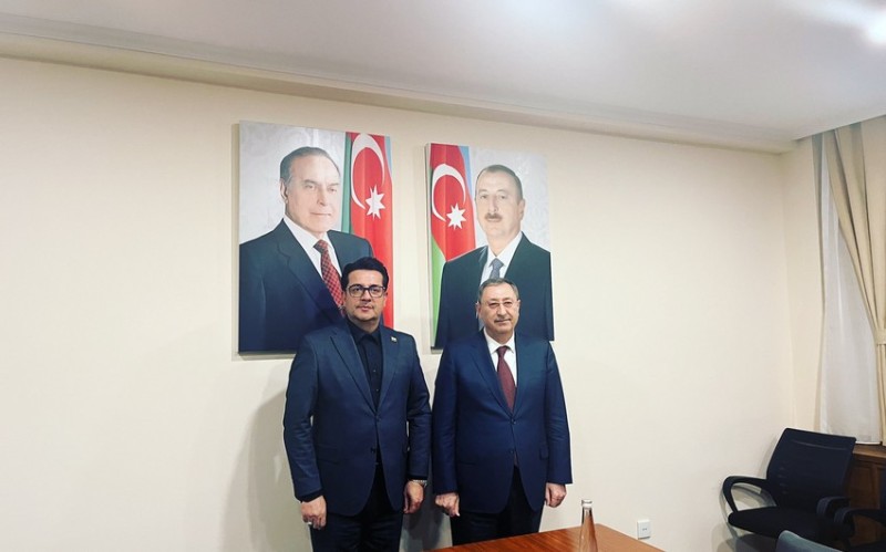 Xələf Xələfov İran səfiri ilə görüşdü