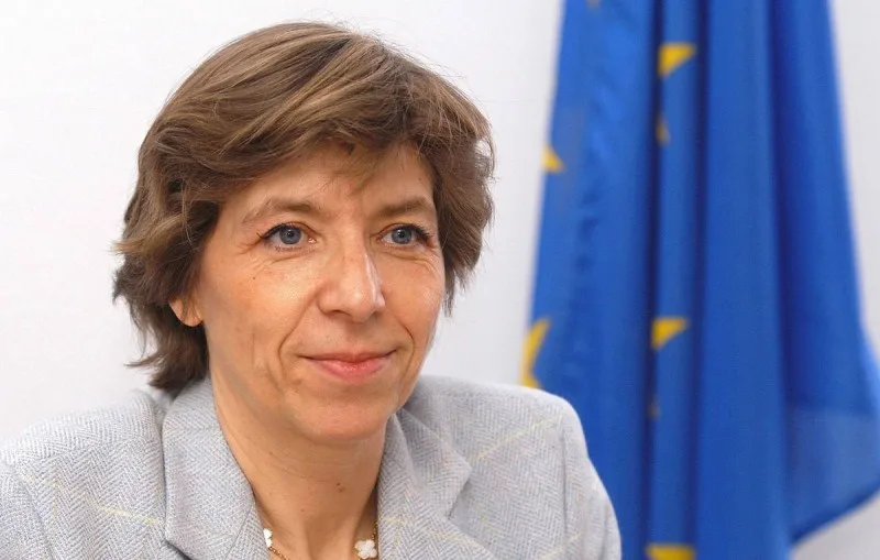 Katerin Kolonna Ermənistandadır