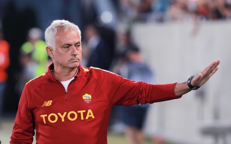 Joze Mourinyo "Roma"dan qovula bilər