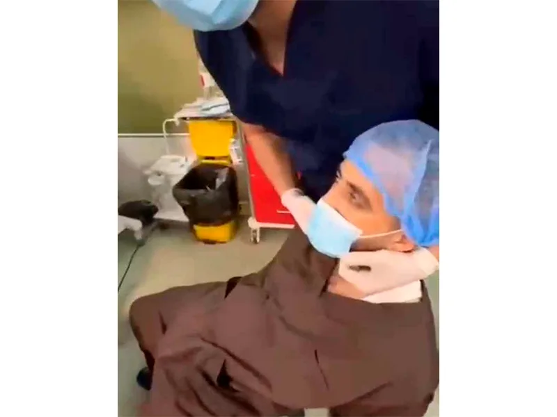 Bakıda doğuş prosesini izləyən atanın ürəyi getdi - VİDEO