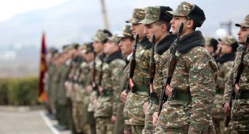 Ermənistan müdafiə xərclərini ARTIRIR