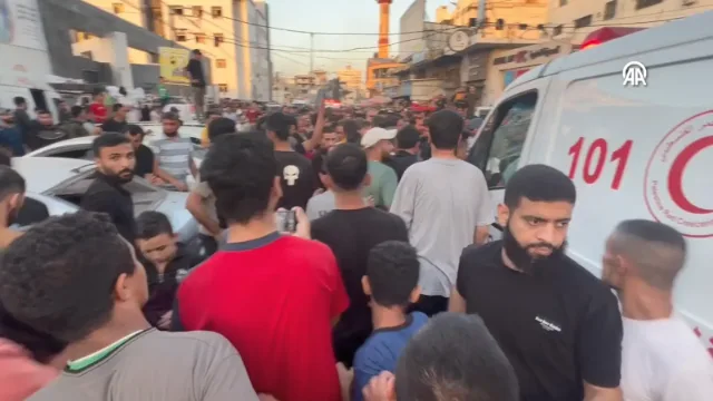 İsrail təcili yardım karvanını bombaladı: Ölən və yaralananlar var