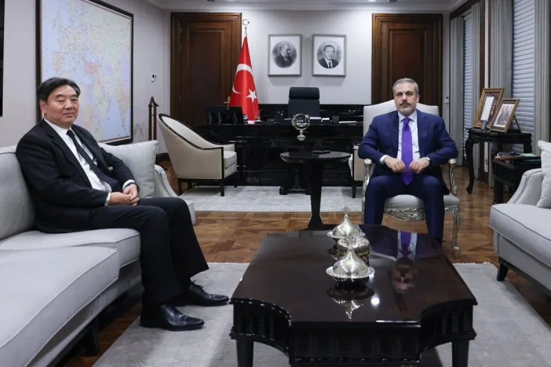 Hakan Fidan Çinin Yaxın Şərq üzrə nümayəndəsi ilə görüşdü