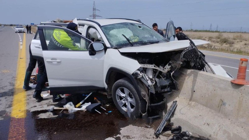 Sabirabadda ağır yol qəzası oldu - Xəsarət alanlar var