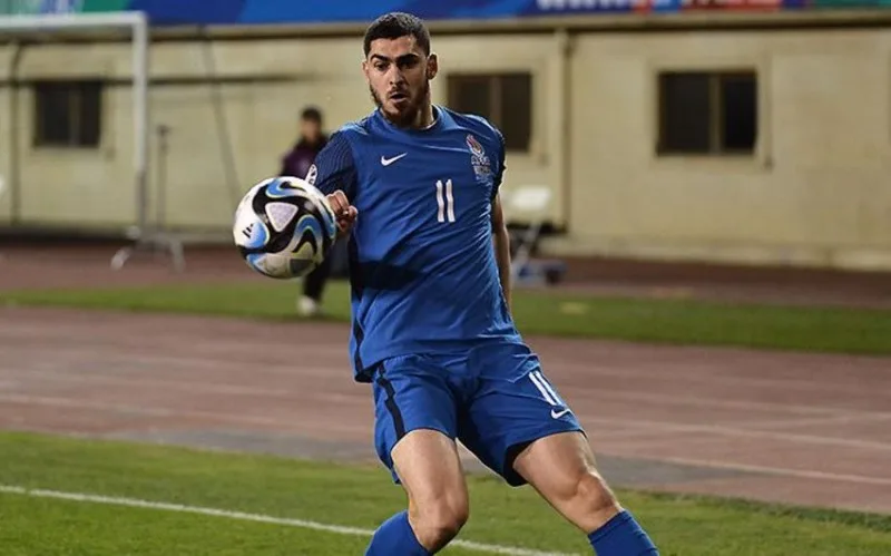 De Byazi onlardan birini Belçikaya aparacaq