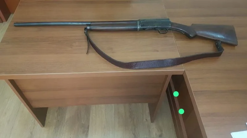 Ölən babasından qalan silahı... - DİN