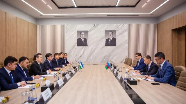 Rəşad Nəbiyev Şerzod Şermatovla görüşdü