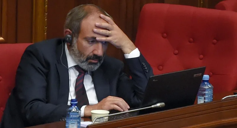 Ermənistanda Paşinyana ETİRAZ