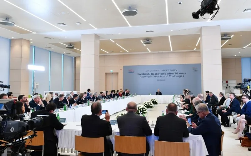 "Avropa Parlamentində bəziləri özünü manyak kimi aparır"