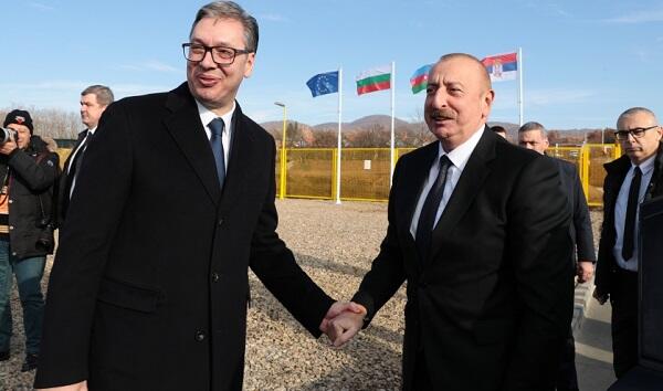 İlham Əliyev Vuçiçi Azərbaycana dəvət etdi