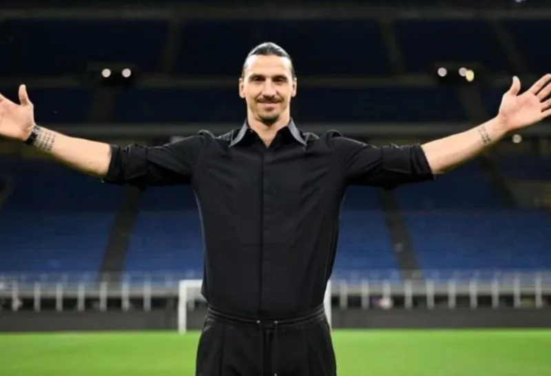 İbrahimoviç yenidən “Milan”da