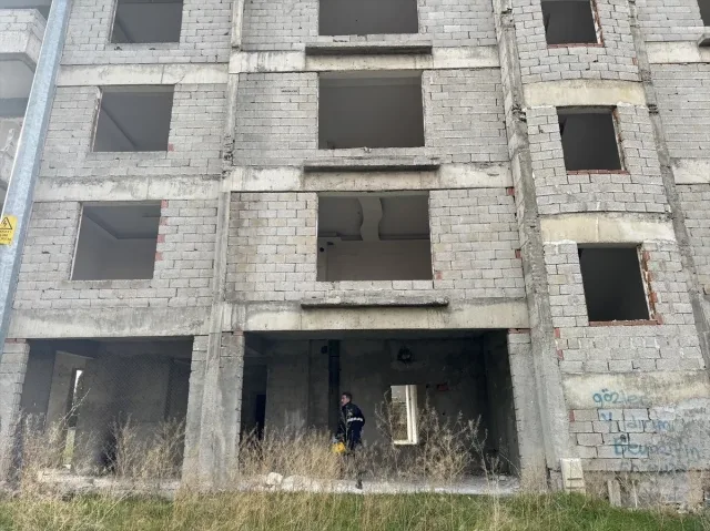 13 yaşlı uşaq 12 yaşlı uşağı öldürdü - Səbəb dəhşətə gətirir - FOTOLAR