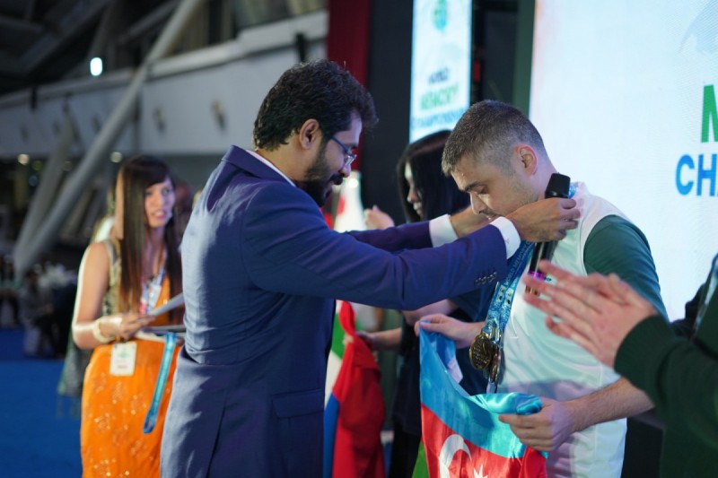 Orxan İbadov Dünya yaddaş çempionu olub