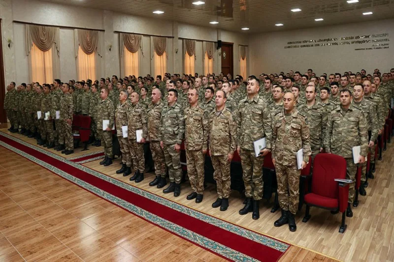 Azərbaycan Ordusunda ilin yekununa dair iclaslar keçirilib
