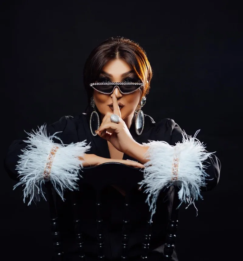 Nazpəri Dostəliyeva İMİCİNİ DƏYİŞDİ - FOTO