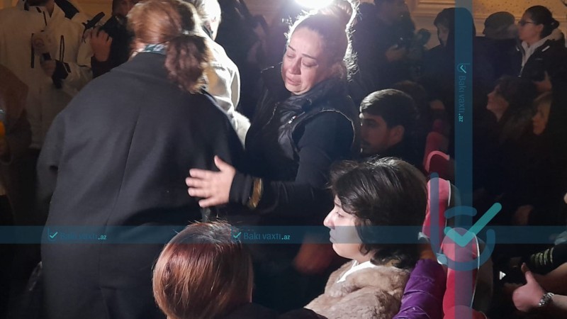 Aygün Bəylər dəfn edildi - FOTO-VİDEO-YENİLƏNİB