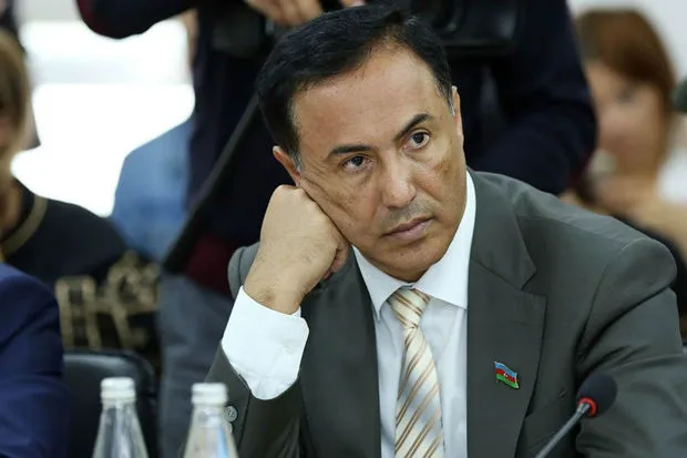 Elman Nəsirova AĞIR İTKİ