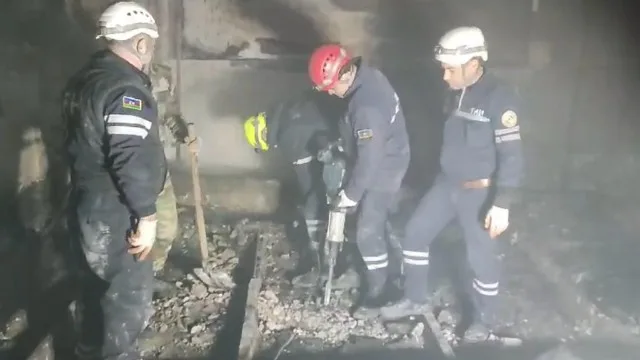 Partlayış baş verən sexdə axtarışlar davam etdirilir - FOTOLAR