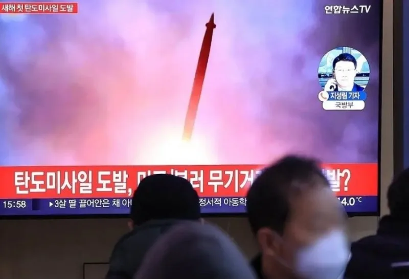 Şimali Koreya ballistik raketi sınaqdan keçirdi