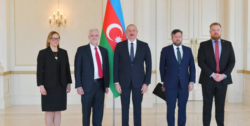 İlham Əliyev ABŞ səfirinin etimadnaməsini qəbul etdi - YENİLƏNİB