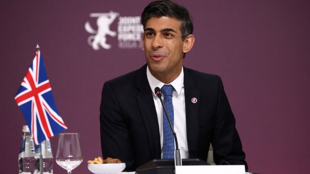 Böyük Britaniya səfiri İran XİN-ə çağırıldı