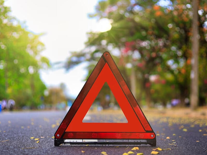 Bakı-Quba yolunda yük avtomobili piyadanı vuraraq öldürüb