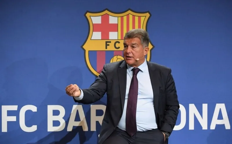 "Barcelona"nın prezidenti Xavidən danışdı
