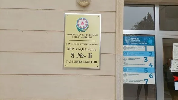 Məktəb intihar edən şagirdlə bağlı açıqlama verməkdən imtina etdi