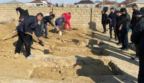 Əhmədovlar ailəsi dəfn olundu - FOTOLAR