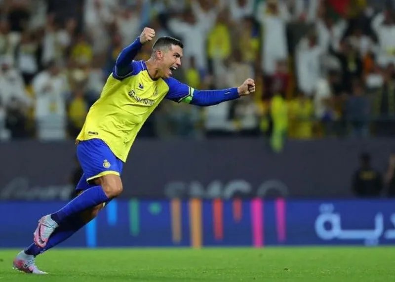 Ronaldu komandasını 1/4 finala çıxardı