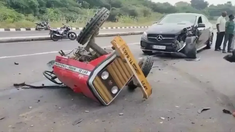 Hindistanda yol qəzası: 22 nəfər öldü