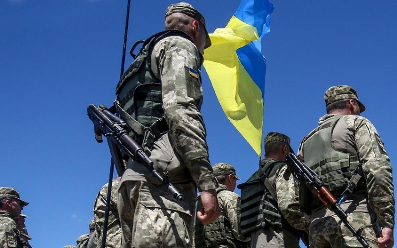 Ukrayna ordusu daha bir mövqeyindən geri çəkildi