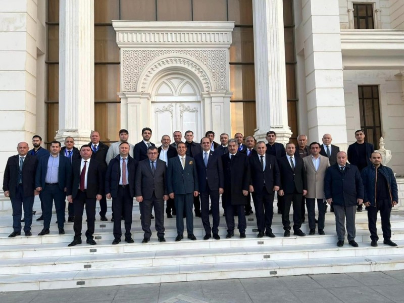 Sumqayıt həkimləri konfrans zamanı cərrahiyyə əməliyyatını birbaşa izləyiblər - FOTOLAR